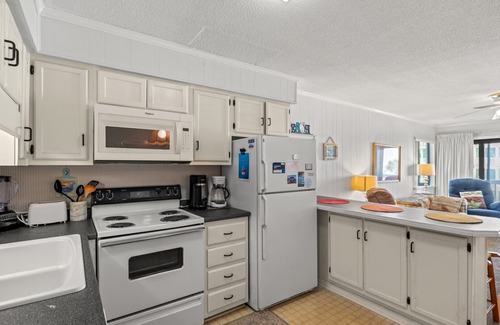 Myrtle Beach Condo | Popular Golden Mile location within a short distance to many local attractions!