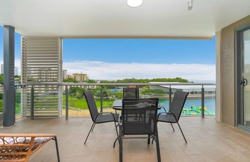 Darwin City Centre Apartment | Popular Waterfront Lagoon Views: great restaurants