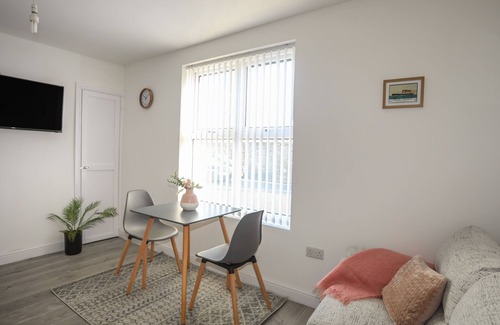 Holyhead Cottage | PORT APARTMENT 1, pet friendly in Holyhead