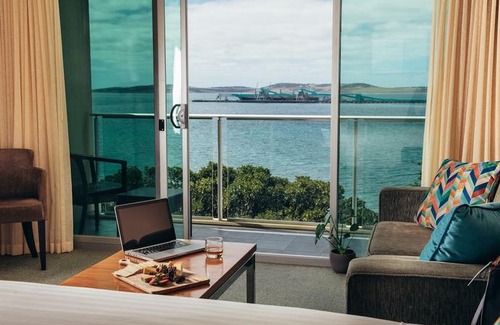 Port Lincoln Hotel | Port Lincoln Hotel