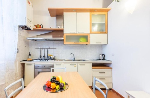 Oltrarno Apartment | Porta Romana House