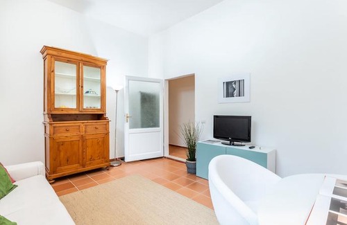 Oltrarno Apartment | Porta Romana House
