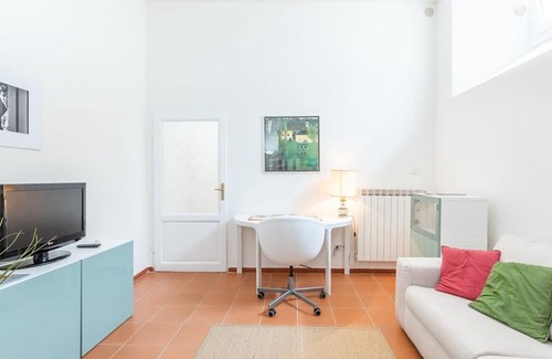 Oltrarno Apartment | Porta Romana House
