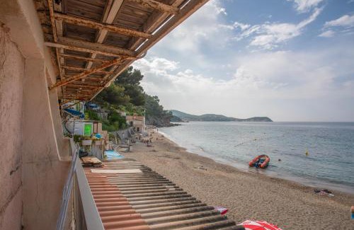 Le Pradet Apartment | Porte Rouge 5