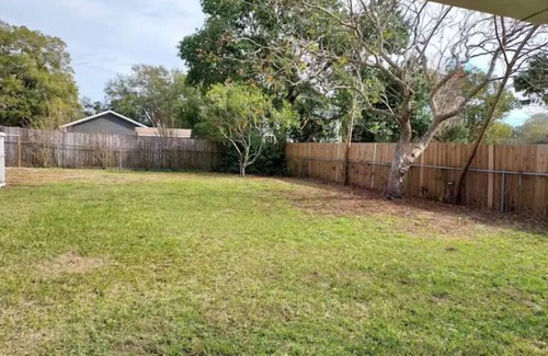 Eustis House | Porter's Porch
