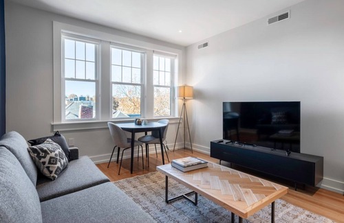 Agassiz Apartment | Porter Square 1BR w/ W/D in building in Harvard Square, by Blueground