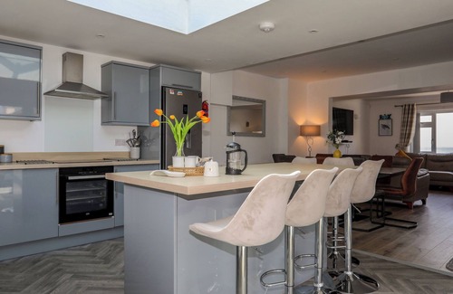 Trearddur Bay Cottage | Porth Ewyn