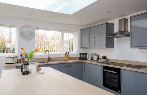 Trearddur Bay Cottage | Porth Ewyn