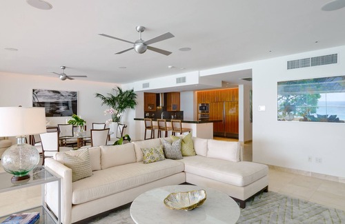 Prospect Apartment | Portico 1