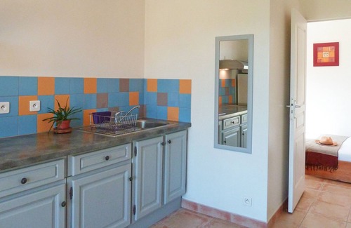 Arca Apartment | Porto-Vecchio, independent T2 in villa, covered terrace, garden, air conditioning, Wifi