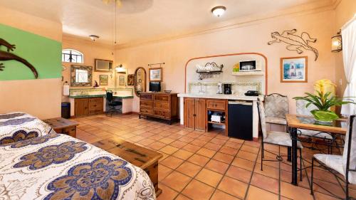 Todos Santos Hotel | Posada del Molino