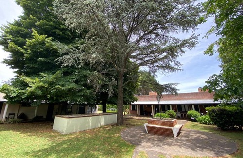 Partido de General Alvarado Hotel | Posada Las Camelias