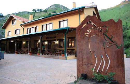 San Roque de Riomiera House | Posada La Vieja Escuela