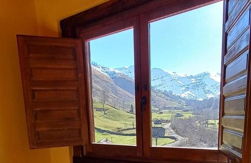 San Roque de Riomiera House | Posada La Vieja Escuela