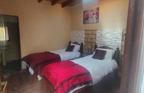 Finca El Potrero House | POSADITA LOS ALAMOS estamos en San Isidro a 8km pasando Iruya se hace caminando y también consulte el servicio de vehículo hasta el mes de Diciembre lea atentamente la descripción