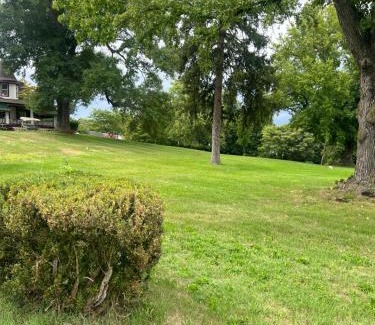 Hancock Hotel | Potomac River Motel