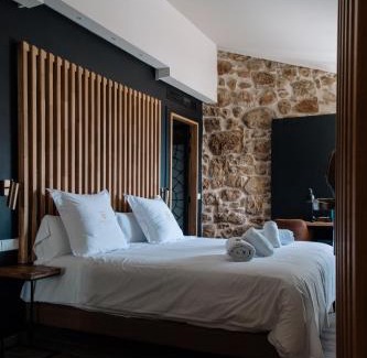 Old Town Hotel | Pou by Seaward Suites
