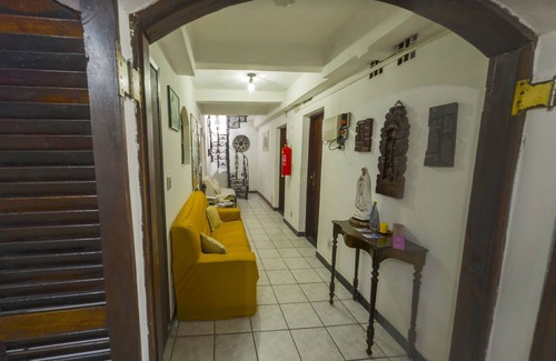 Itaquanduba Hotel | Pousada Chalé Suisso