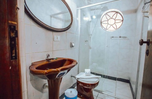 Itaquanduba Hotel | Pousada Chalé Suisso