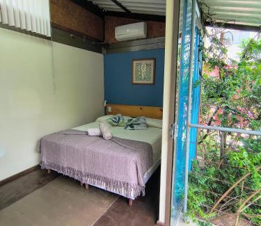 Manguinhos Hotel | Pousada Container Eco Manguinhos