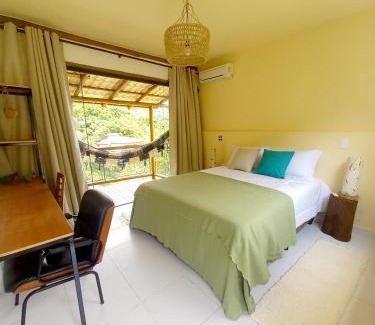 Ilhabela Apartment | Pousada Manjuba, 900m da Vila