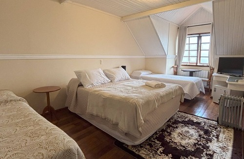 Vila Loli Hotel | Pousada Portal das Cerejeiras