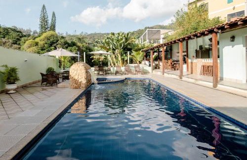 Freguesia Hotel | Pousada Queiroz