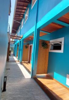 Barra da Lagoa Cabin | Pousada Solarium Flats Itagua Próximo ao Aquário e a Praça da Baleia