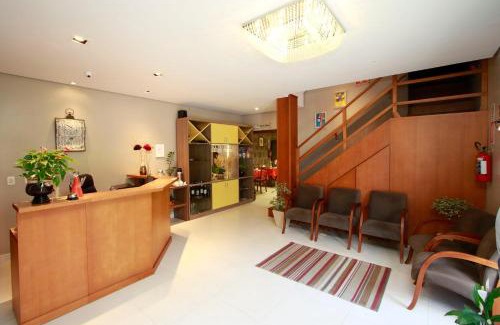 Tres Pinheiros Hotel | Pousada Três Pinheiros
