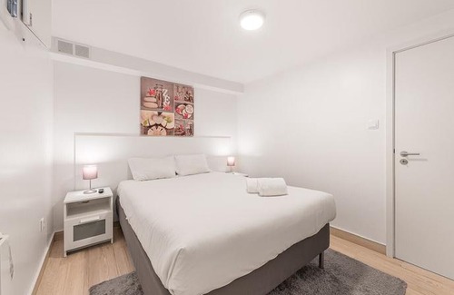 Bonfim Apartment | Poveiros Residence