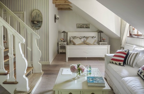 Ciekocinko Hotel | Powozownia Ciekocinko