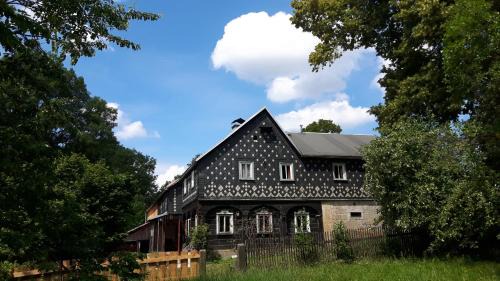 Sluknov House | Prázdninový dům Nové Hraběcí
