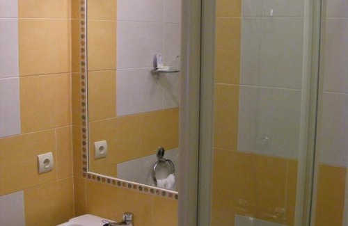Santiago de Compostela City Centre House | PR Alameda