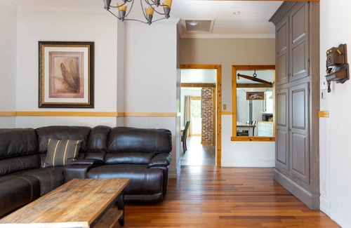 Sainte-Marcelline-de-Kildare Ski Chalet | Private Hot tub & Pool | Lac des Français | Menoua