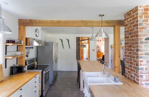 Sainte-Marcelline-de-Kildare Ski Chalet | Private Hot tub & Pool | Lac des Français | Menoua