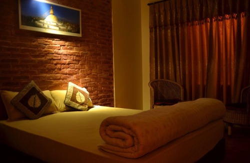 Bhaktapur Bed & Breakfast | Pradhan House Homestay with Garden