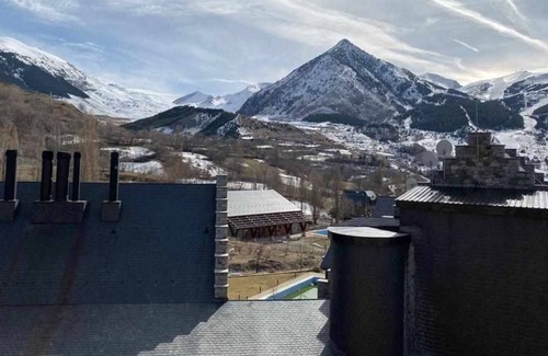 Cerler Apartment | Prados de Velarta C 2 8 panoramic views