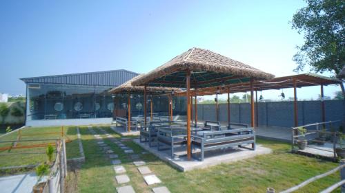 Rohtak Hotel | Prakrati Resort