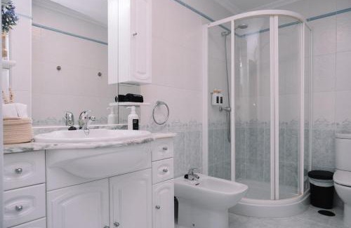 Cangas Apartment | Precioso amanecer frente al mar by CABANA Rentals