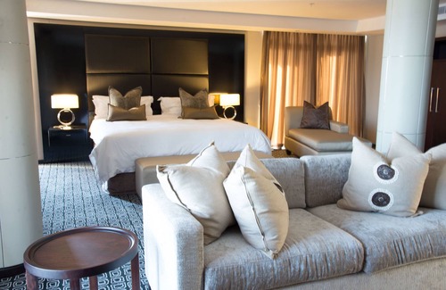 Quigney Beach Hotel | Premier Hotel East London ICC