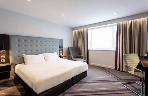 Attercliffe Hotel | Premier Inn Sheffield - Arena