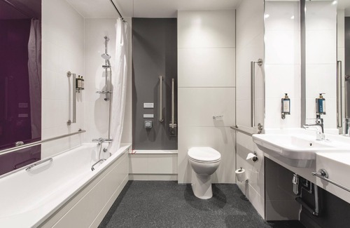 Attercliffe Hotel | Premier Inn Sheffield - Arena