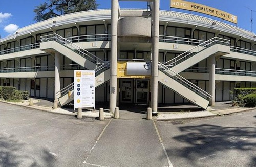 Villars Hotel | Premiere Classe St Etienne Nord Villars