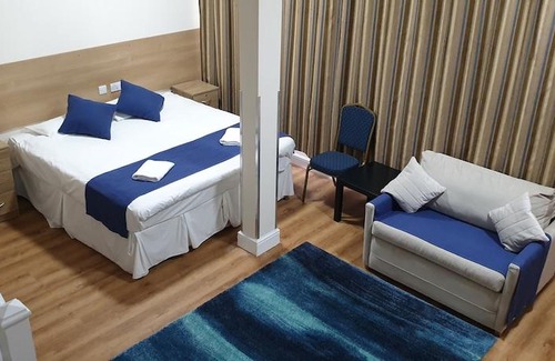 Loxford Apartment | Premierlux Serviced Apartments