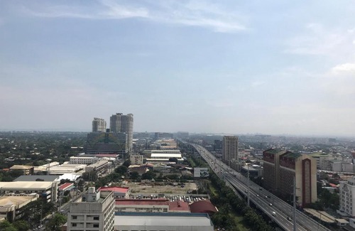 Pio del Pilar Apartment | Premium 1BR @ Laureano di Trevi
