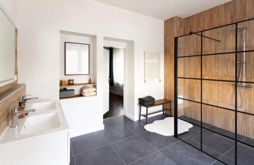 Ruhrort Apartment | Premium 2-Level apartment on Rhine, Great Location