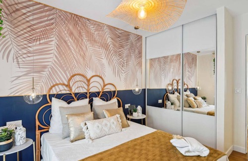 Faubourg de l'Arche Apartment | Premium and spacious apart terrace parking