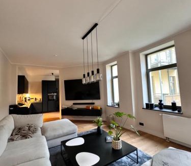 Magdeburg Apartment | PREMIUM Apartment in Magdeburg Stadtfeld Ost mit 2 Schlafzimmern & Stellplatz