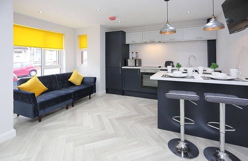 Belfast Apartment | Premium-Apartment-Private Bathroom-City View