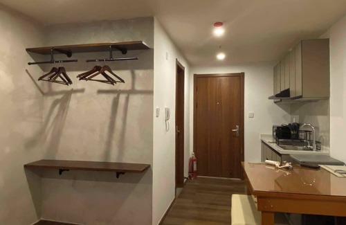Baguio Condo | Premium Couple Room with Balcony at Megatower